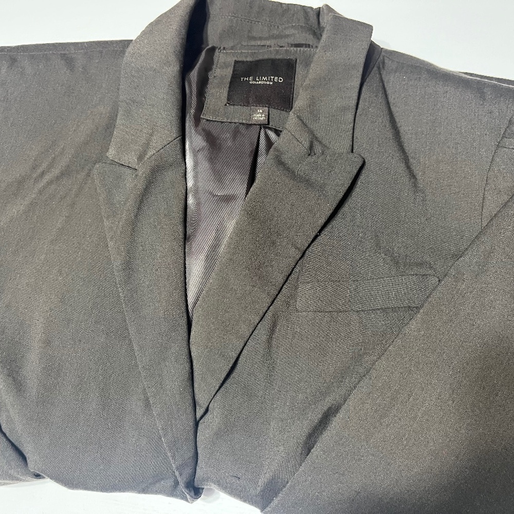 THE LIMITED BROWN SUIT